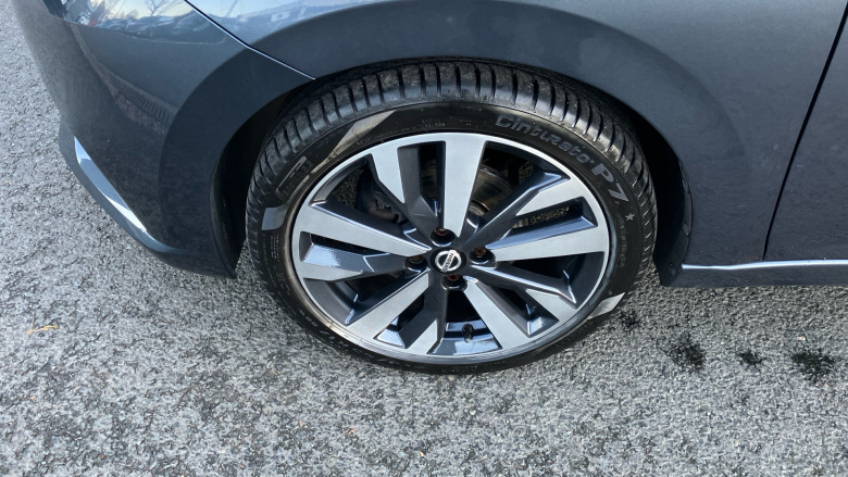 Nissan Micra 1.0 IG-T 92 Tekna 5dr Petrol Hatchback